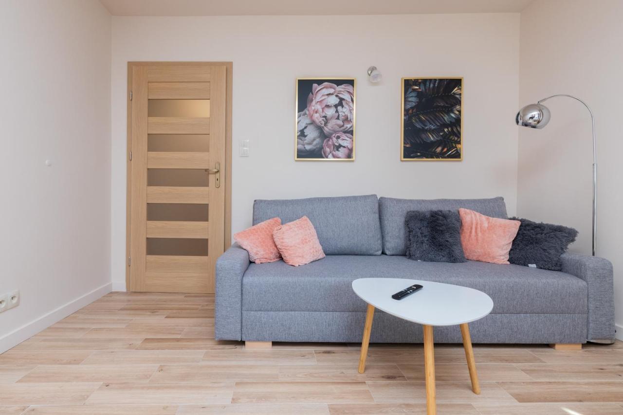 Mokotow Apartments Reytan By Noclegi Renters Warsaw Ngoại thất bức ảnh